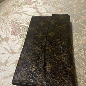 Louis Vuitton Brown Monogram Clutch